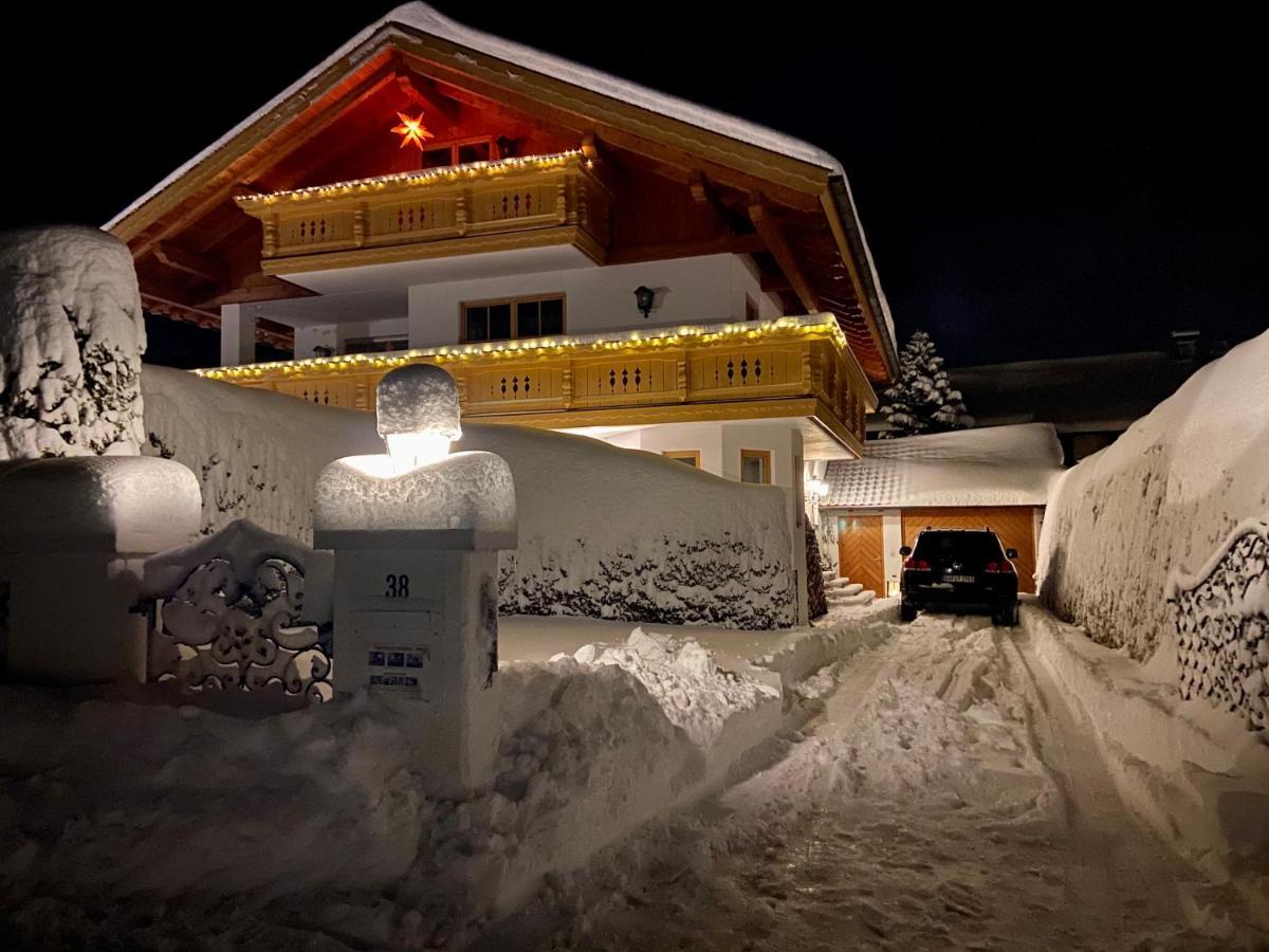 Ferienwohnung Mit Bergblick Unterammergau Exteriör bild