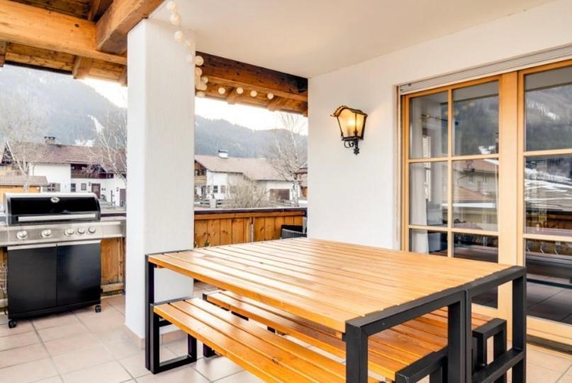 Ferienwohnung Mit Bergblick Unterammergau Exteriör bild